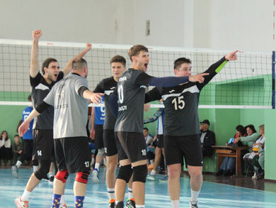 SPERANTA VULCANESTI победила DINAMO TIRASPOL со счетом 3:1